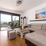 Rosemary -semi-detached With A Pool And A Panoramic View, Close To A Sandy - By Traveler Tourist Agency Krk