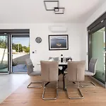 Rosemary -semi-detached With A Pool And A Panoramic View, Close To A Sandy - By Traveler Tourist Agency Krk Βίλα *
