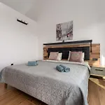 Βίλα Rosemary -semi-detached With A Pool And A Panoramic View, Close To A Sandy - By Traveler Tourist Agency Krk *