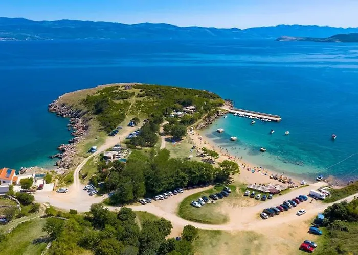 Villa Rosemary -semi-detached With A Pool And A Panoramic View, Close To A Sandy - By Traveler Tourist Agency Krk Risika