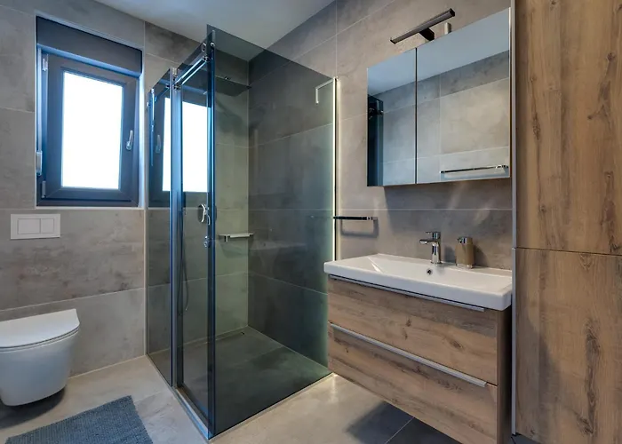 Rosemary -semi-detached With A Pool And A Panoramic View, Close To A Sandy - By Traveler Tourist Agency Krk * Risika